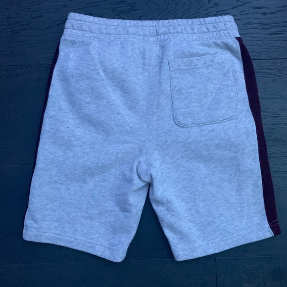 Boys stylish fabric shorts - Picture 2 of 2